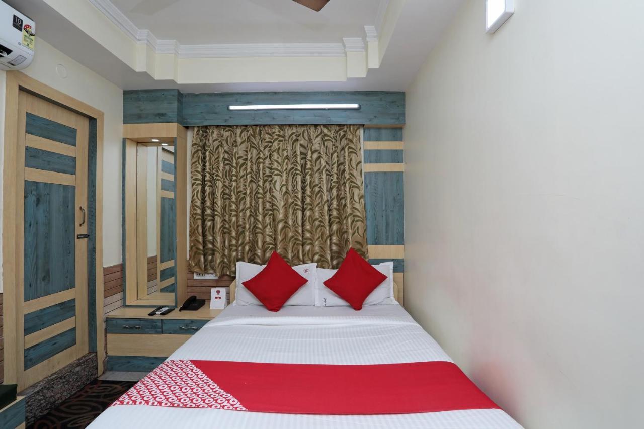 Oyo 26143 Hotel Abedin Calcutta Eksteriør billede