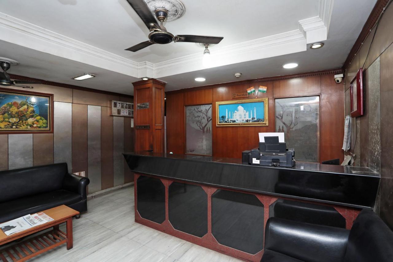 Oyo 26143 Hotel Abedin Calcutta Eksteriør billede