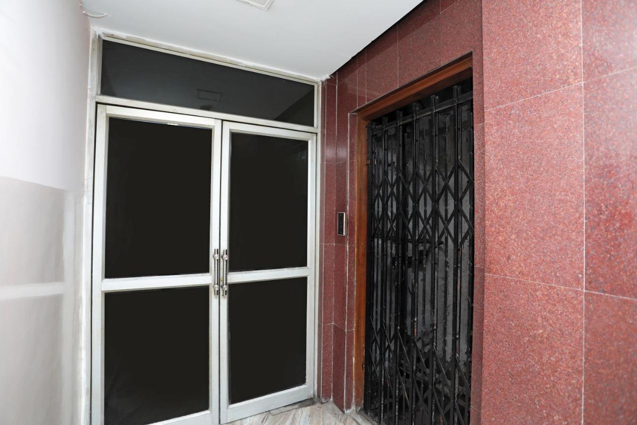 Oyo 26143 Hotel Abedin Calcutta Eksteriør billede